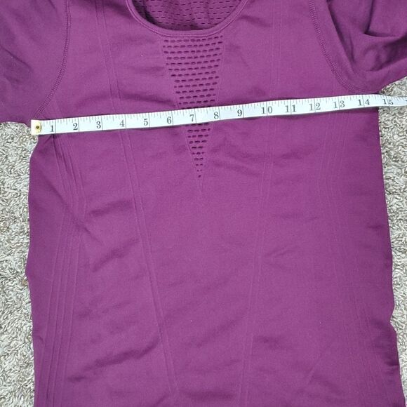 Fabletics Purple Athletic Long Sleeve Top - Picture 4 of 4